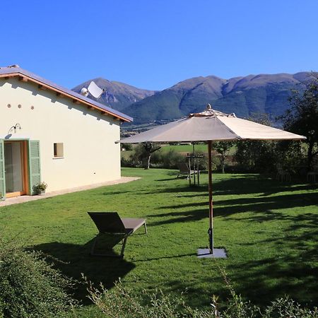 נורצ'יה Agriturismo La Cascina Di Opaco מראה חיצוני תמונה