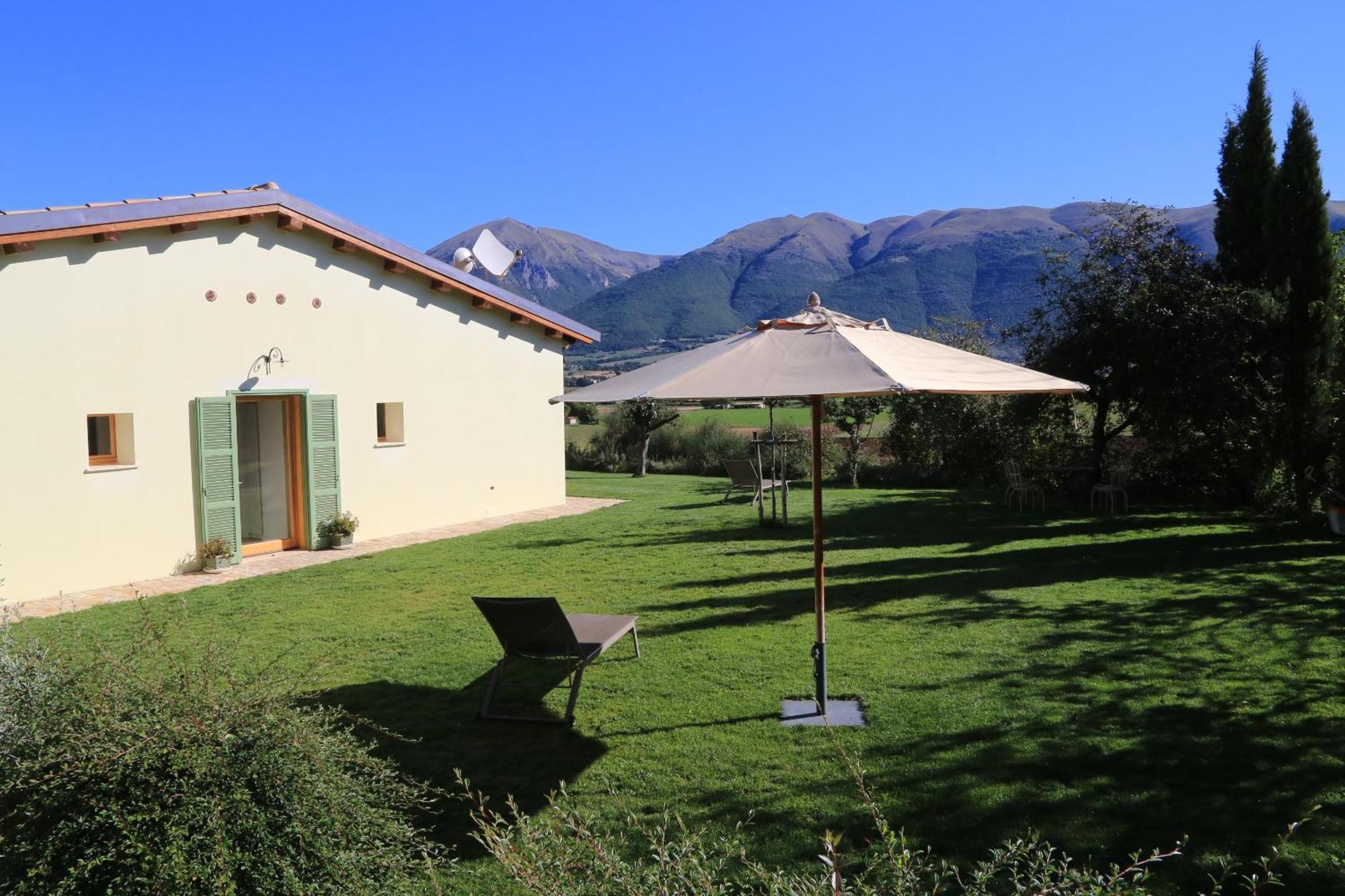 נורצ'יה Agriturismo La Cascina Di Opaco מראה חיצוני תמונה